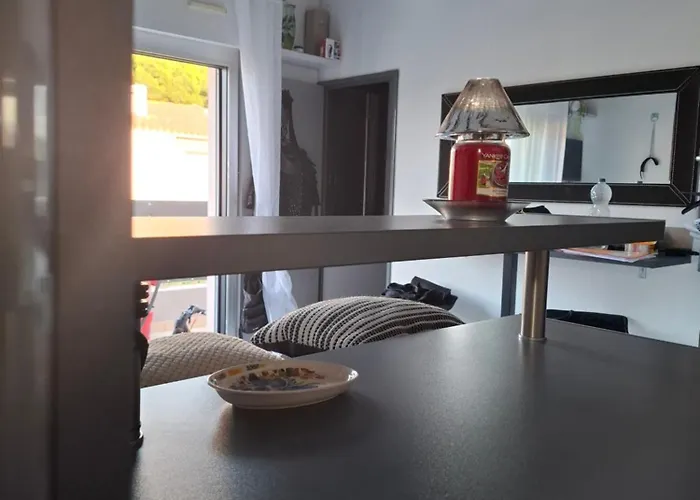 Apartamento Avec Place De Parking Et Acces Piscine Privee Agde