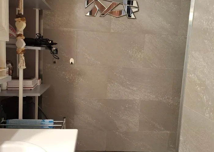 Apartamento Avec Place De Parking Et Acces Piscine Privee